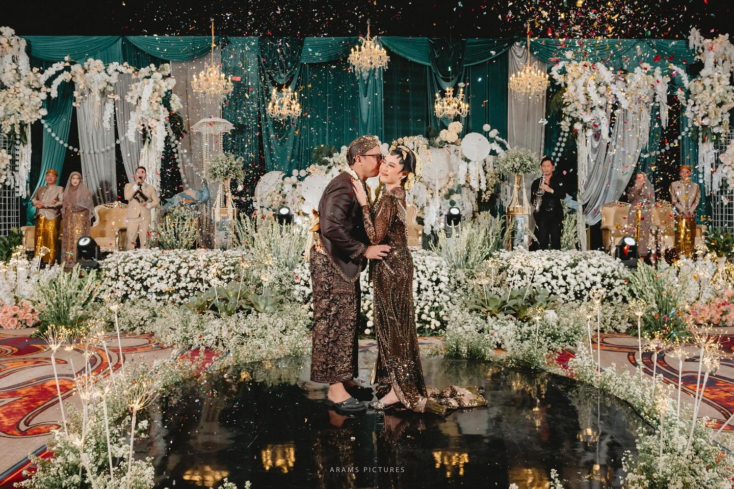 Paket Wedding di Graha Kartini Ballroom Gresik