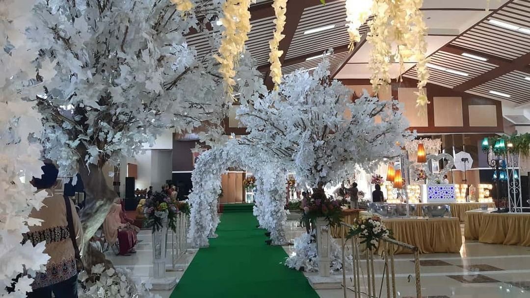 Paket Wedding di Graha Sativa Surabaya