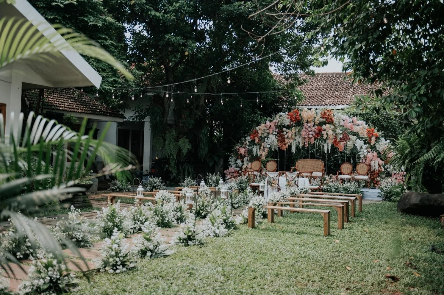Detail menu dan layanan Jagarasa area Tangerang