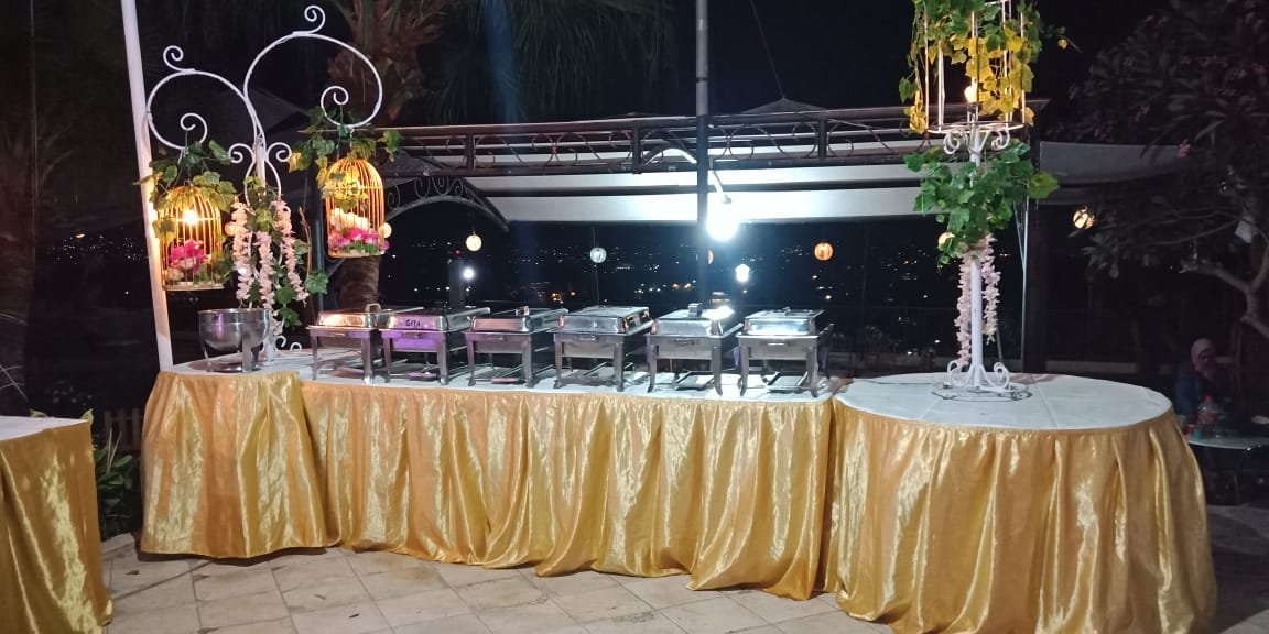 Suasana acara terkait Checklist pernikahan di venue outdoor: Memilih Menu yang Pas untuk Keluarga di Malang